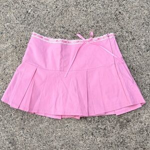 Altar’d State Pink Mini Skort with Lace Trim – Size L – NWT